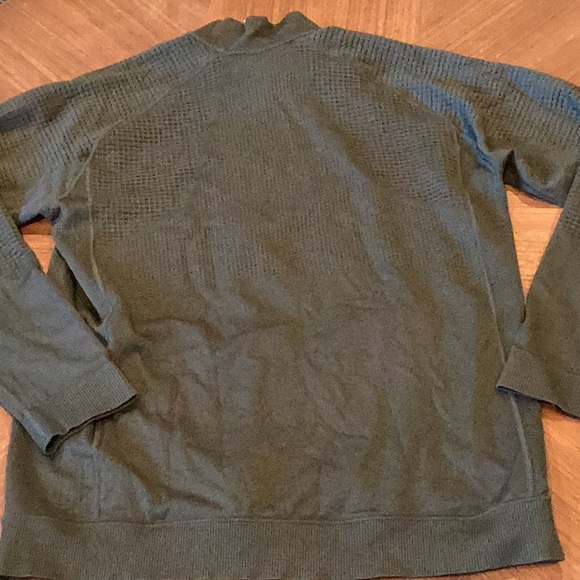 EUC Lululemon performance jacket - Picture 5 of 5